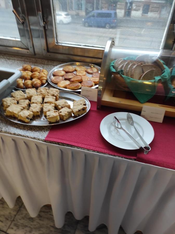 Hotel Legie Bed And Breakfast 布拉格 外观 照片